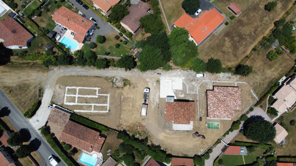 Lotissement en cours de construction dans le cadre d'une promotion immobilière à Castelginest, France